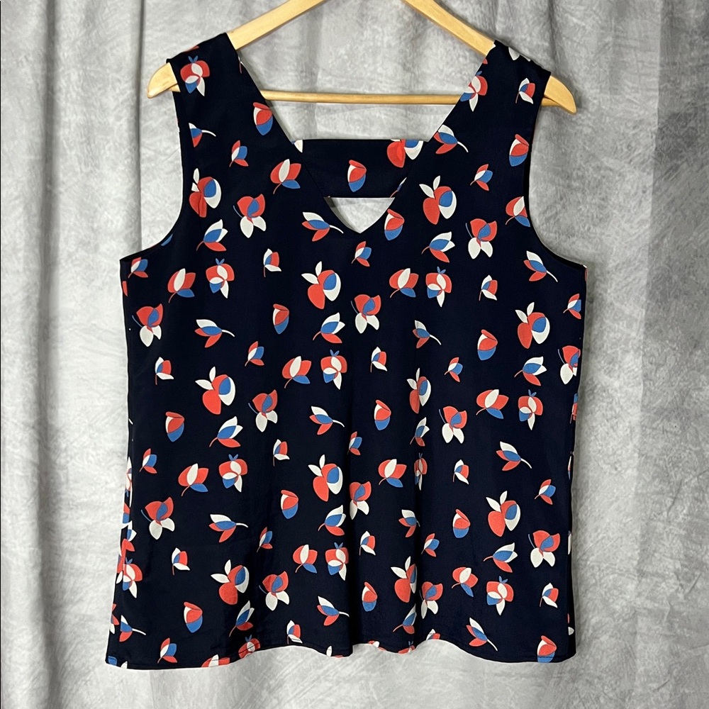 ANTHROPOLOGIE W5 Navy, Orange, Periwinkle & Cream Floral Tulip Pattern Tank Top - Picture 8 of 10